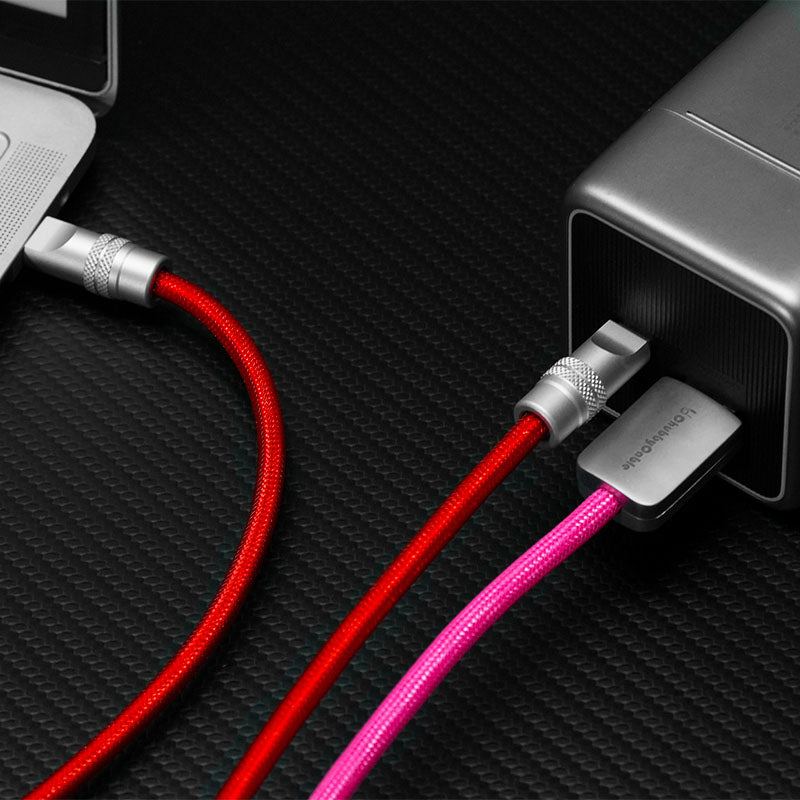 "Curly Chubby" Retractable Fast Charging Cable - Image 4