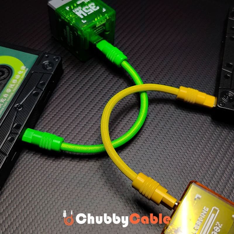 "Monochrome Chubby" Power Bank Friendly Cable - Image 2