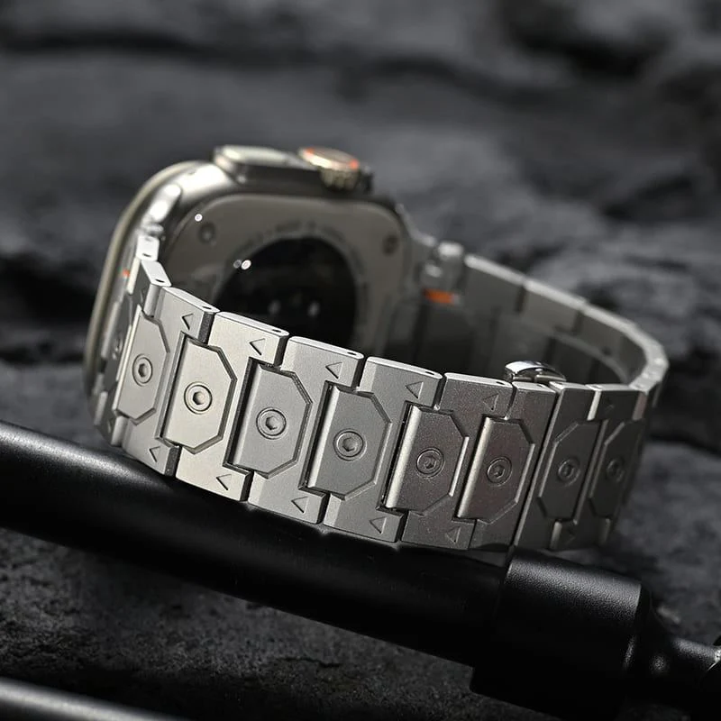 "Elegance Redefined" Luxury Titanium Stainless Steel Band For Apple Watch - Image 6